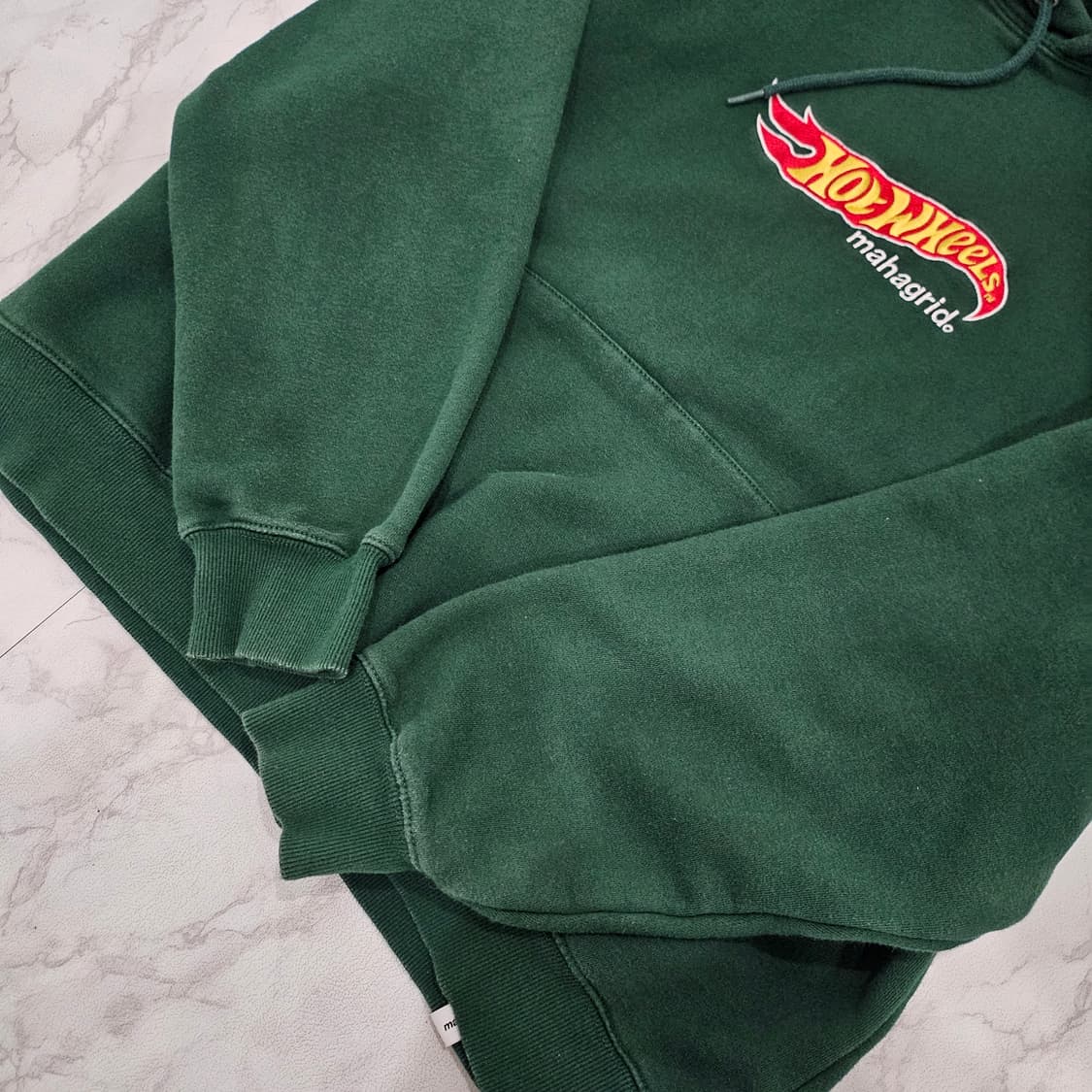 마하그리드 x 핫휠 콜라보 후드티M 상품이미지3