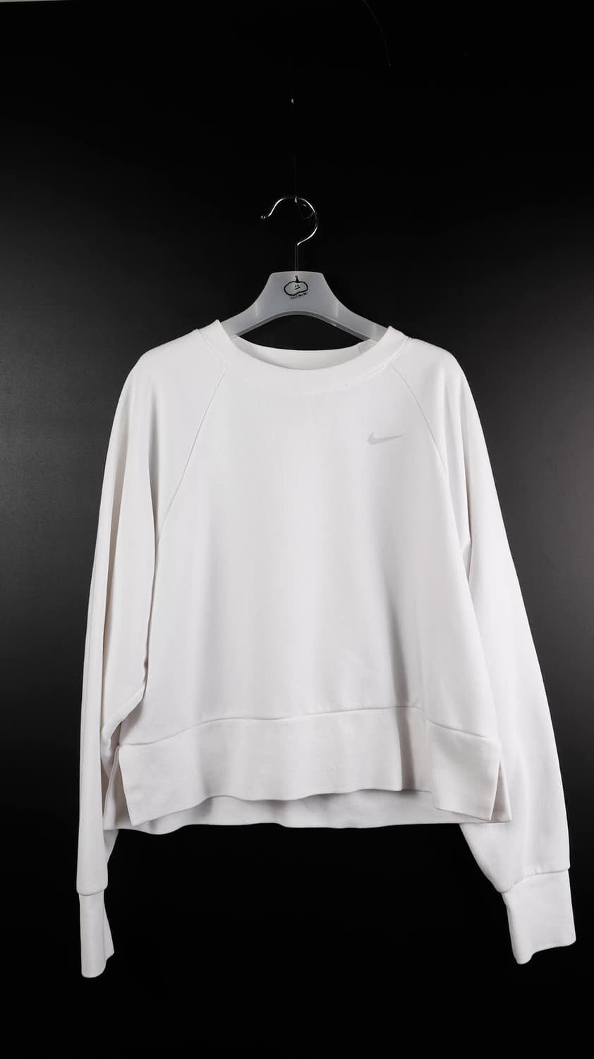 나이키 흰색 뒷트임 크롭티 상품이미지2