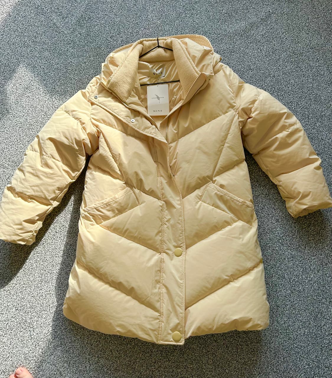 mine 구스다운 여성패딩 66사이즈 상품이미지1