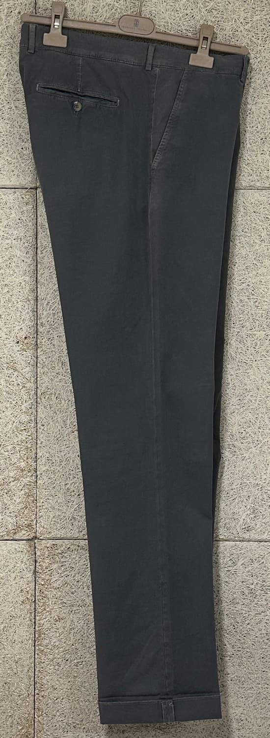 브루넬로 쿠치넬리 그레이 치노 팬츠  상품이미지2