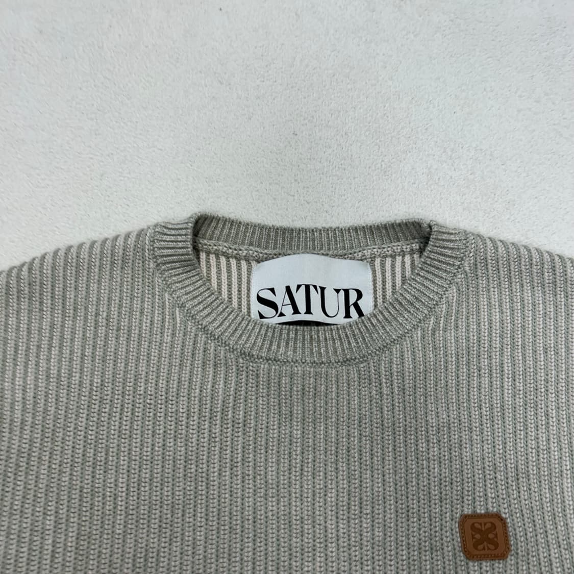 SATUR two-tone basic knit 상품이미지6