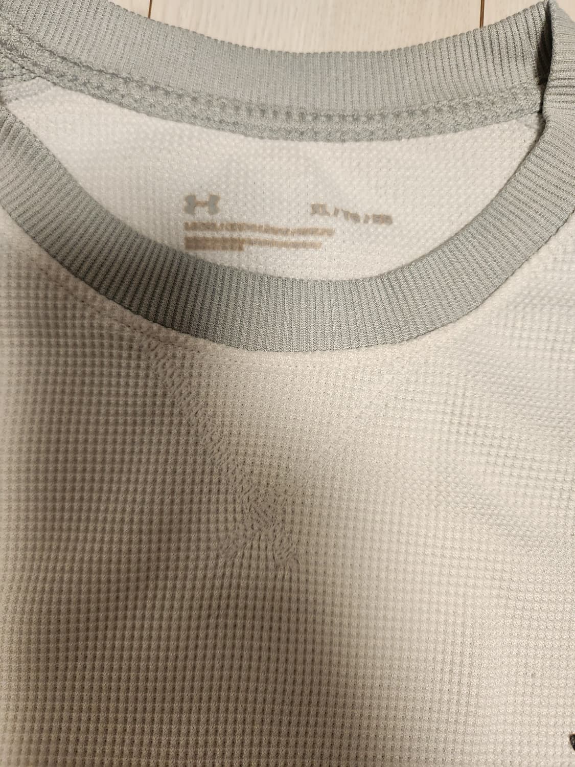 언더아머 UA 와플 크루 롱 슬리브 1302355 사이즈 105 xl

 상품이미지5