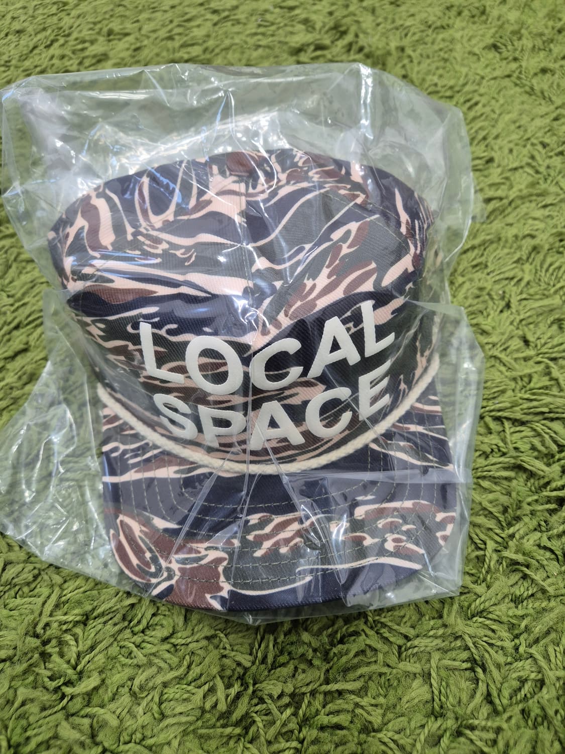 localspace merchcap 상품이미지6