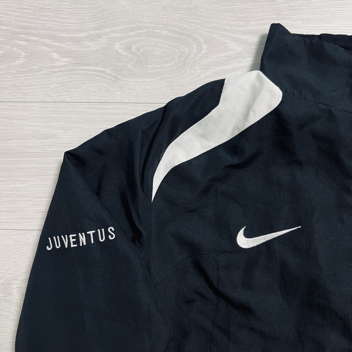 나이키 유벤투스 바람막이 100 (M) 상품이미지4