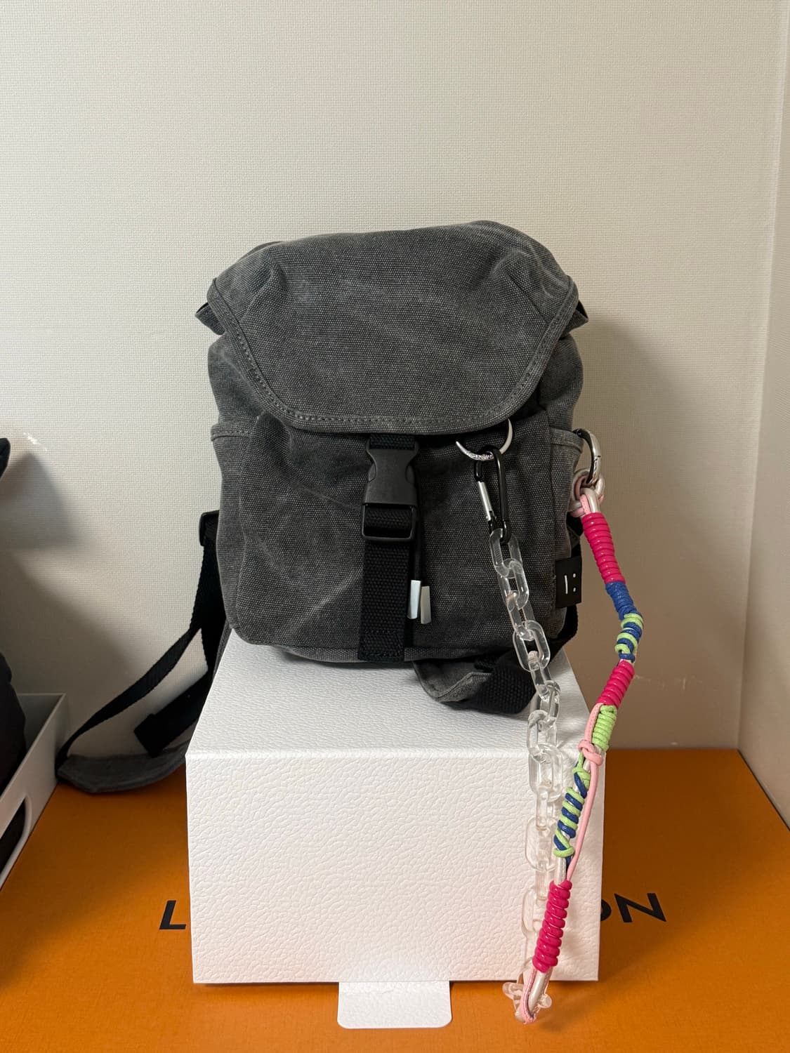 아크네 스튜디오 백팩 상품이미지1