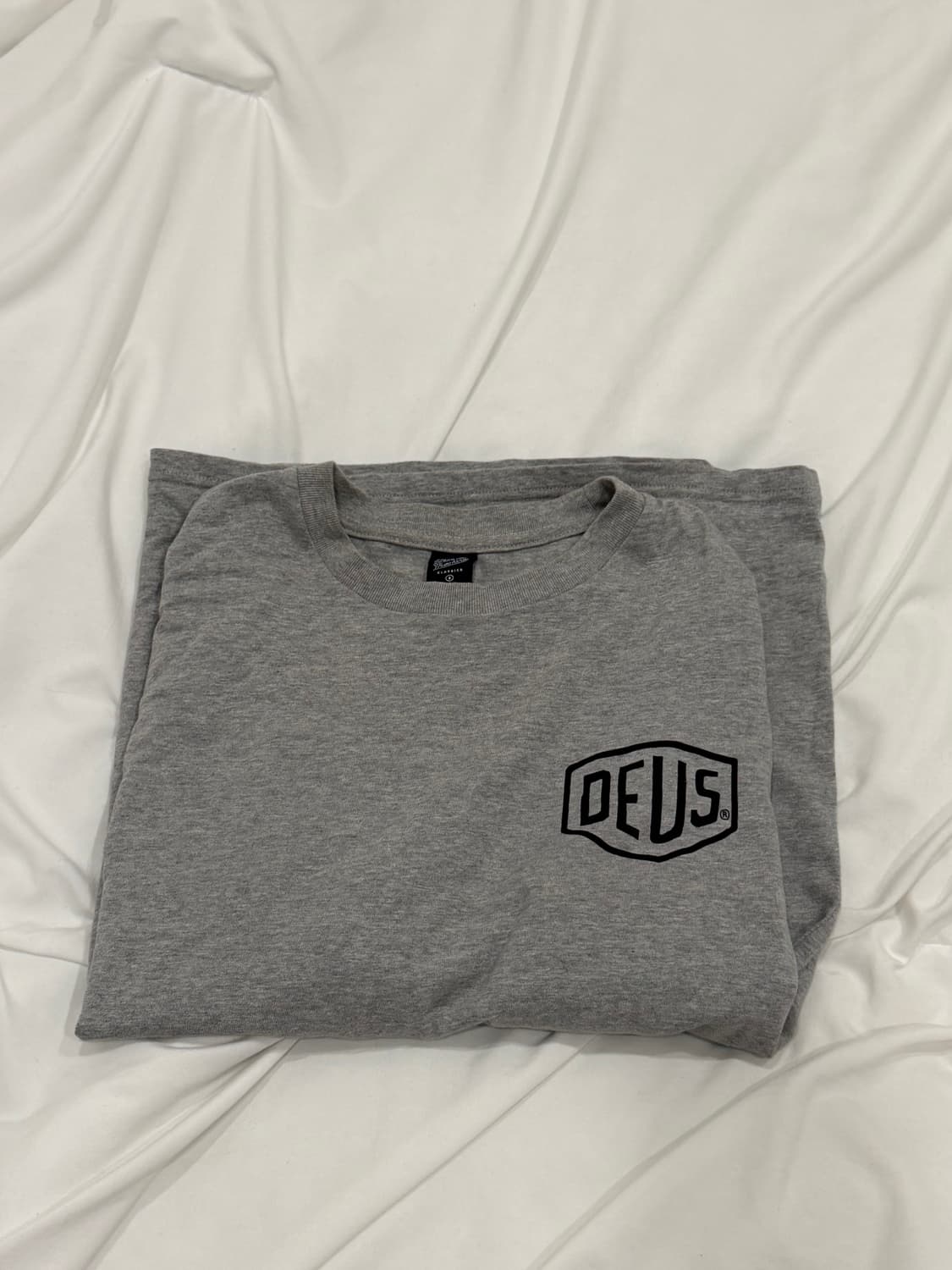 데우스 엑스 마키나 서울 컬리지 롱슬리브 티셔츠 그레이 말 S사이즈 상품이미지1