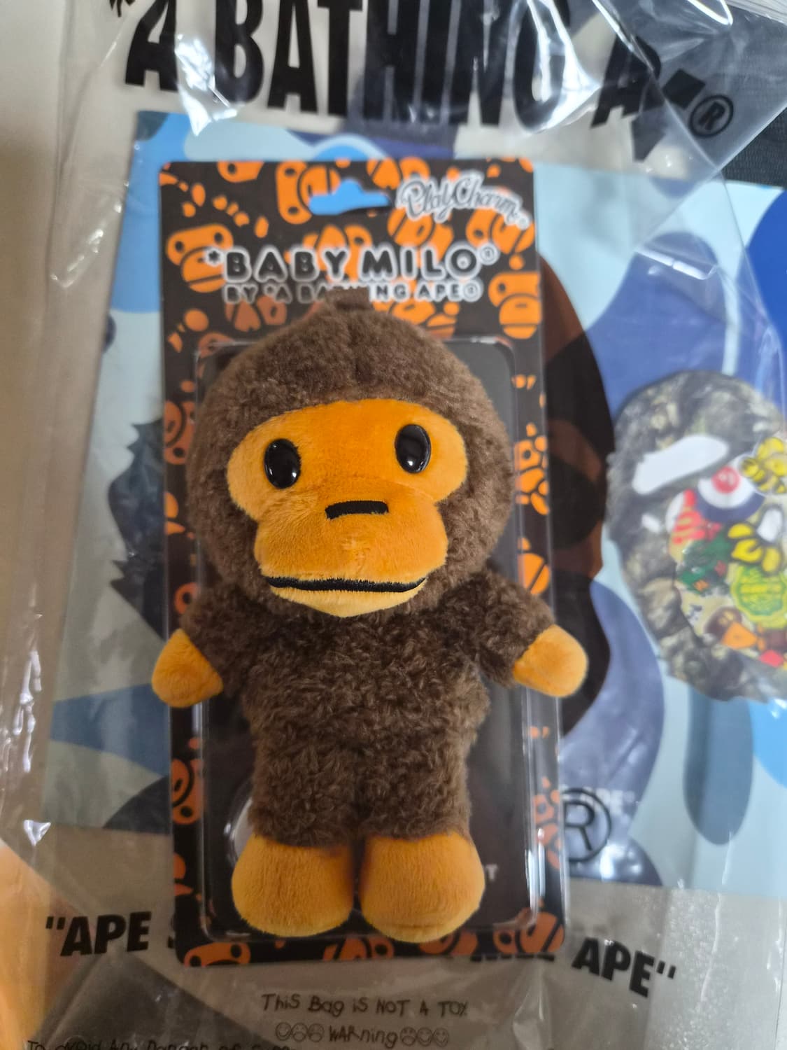 베이프 정품 마일로 플러시 플레이 참 그립톡 상품이미지3