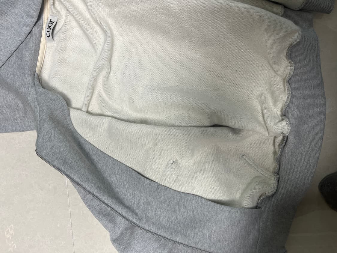 쿠어 미니멀 코튼 후디드 집 점퍼 상품이미지3