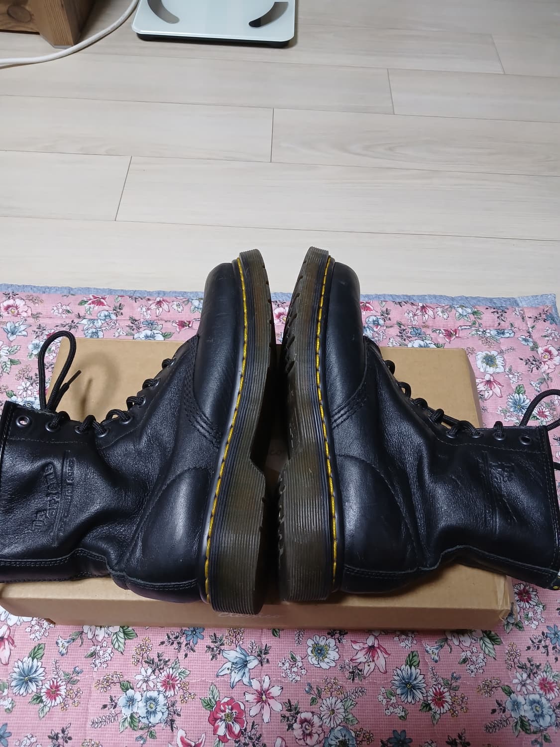 닥터마틴(uk4, 약 230~235mm)
 상품이미지8