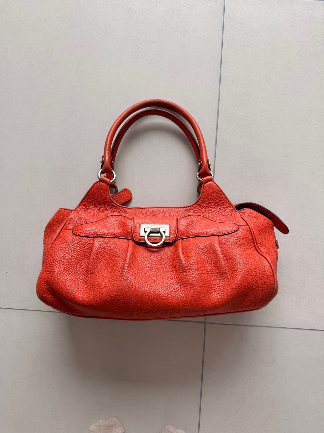 페레가모 가방 핸드백 토트백 숄더백 상품이미지1