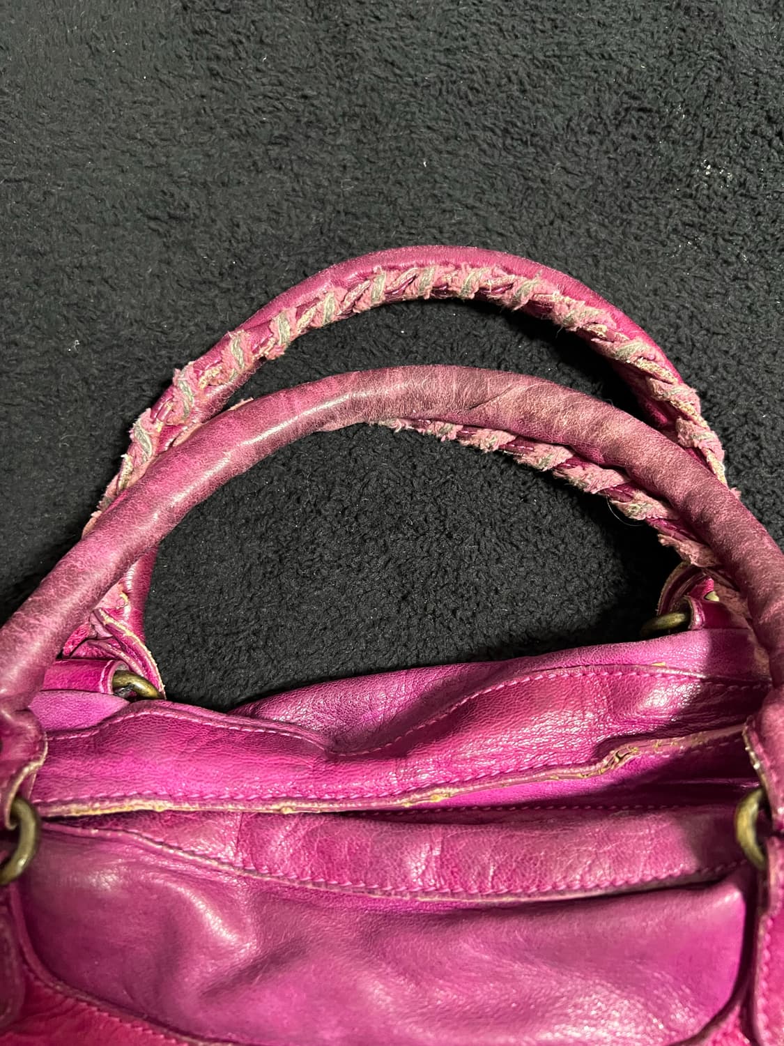 발렌시아가 클래식 모터백 상품이미지8