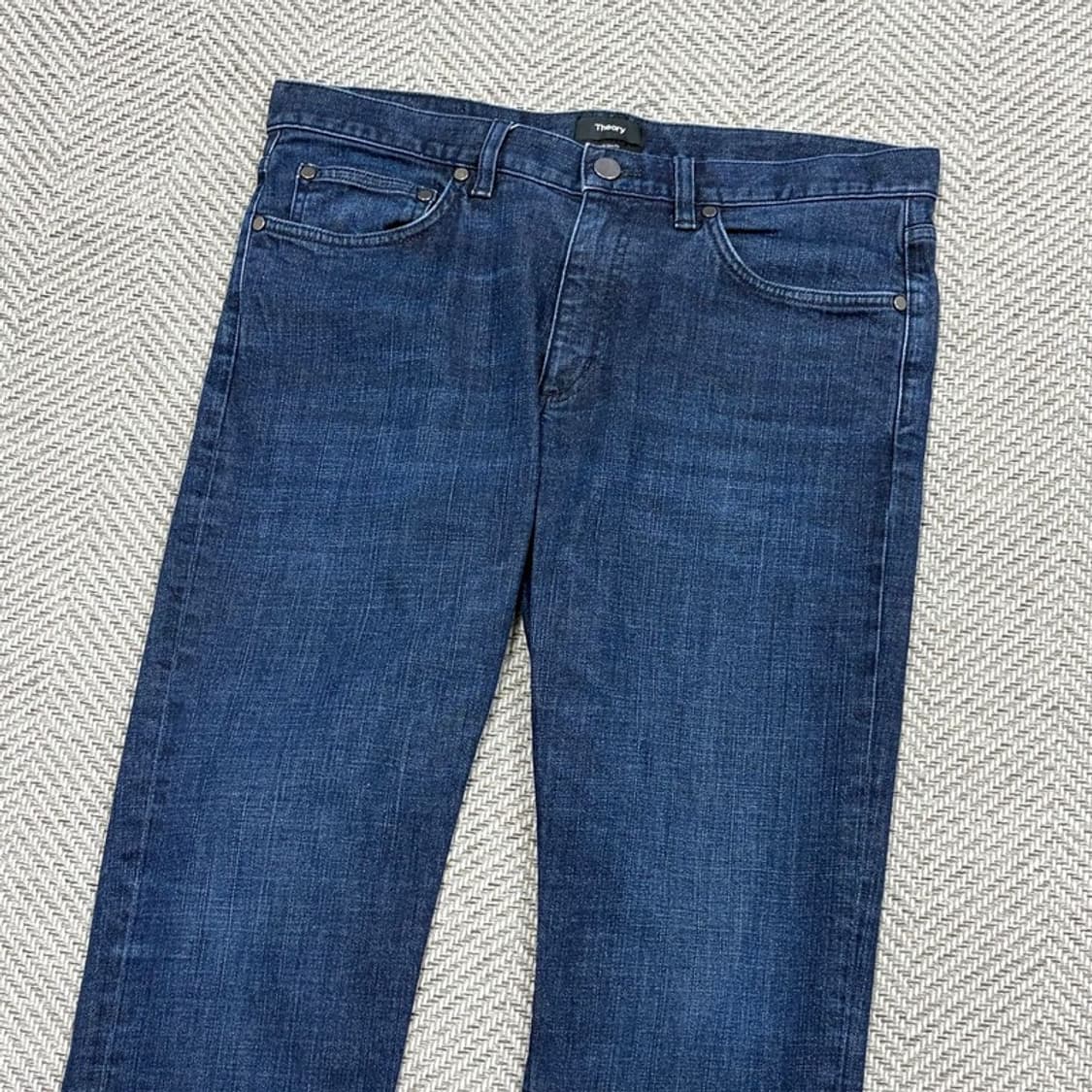 띠어리 슬림핏 데님 팬츠 v3759 상품이미지3
