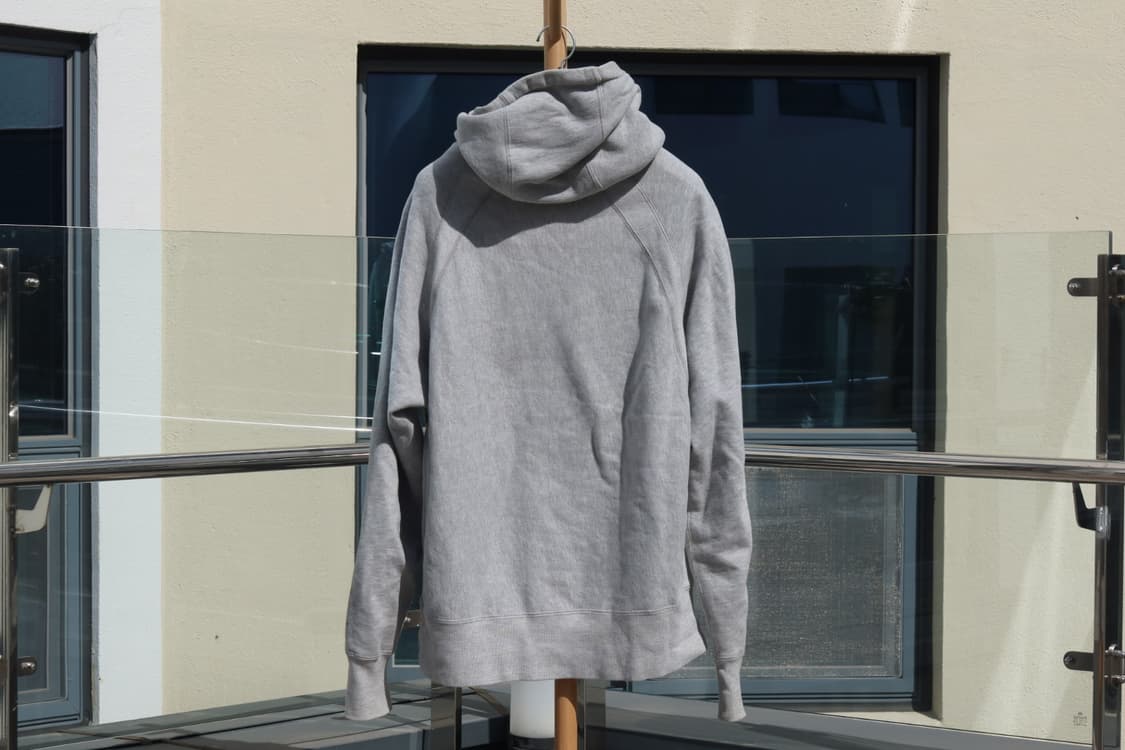 엔지니어드 가먼츠 그레이 레터링 후드 상품이미지2