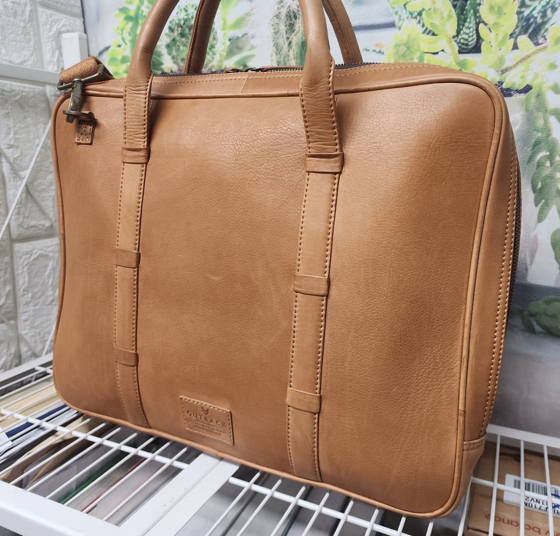 아웃백 가죽 서류가방 브리프케이스 노트북가방 BF10 상품이미지3