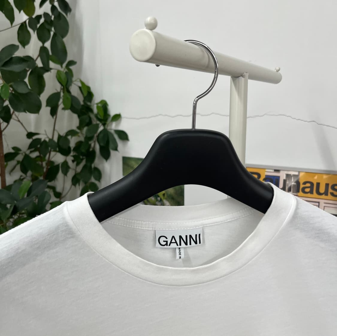 가니 프린팅 반팔 티셔츠 M/L  상품이미지3