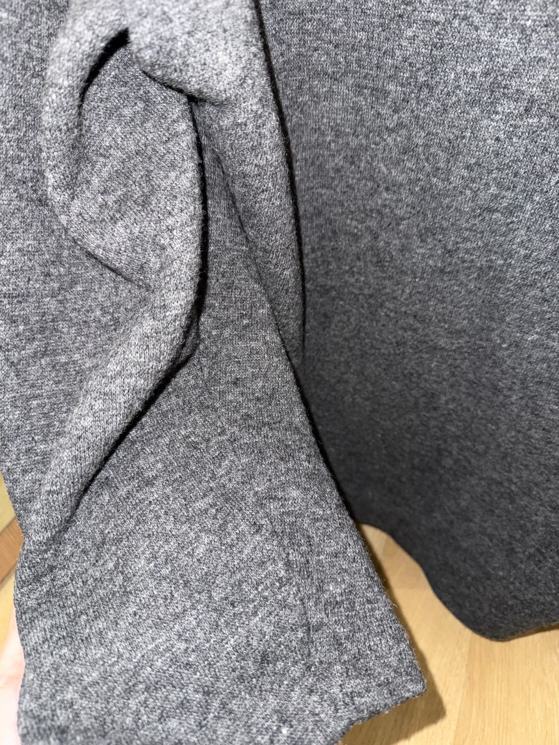 급처) eonts pinched cardigan 상품이미지5