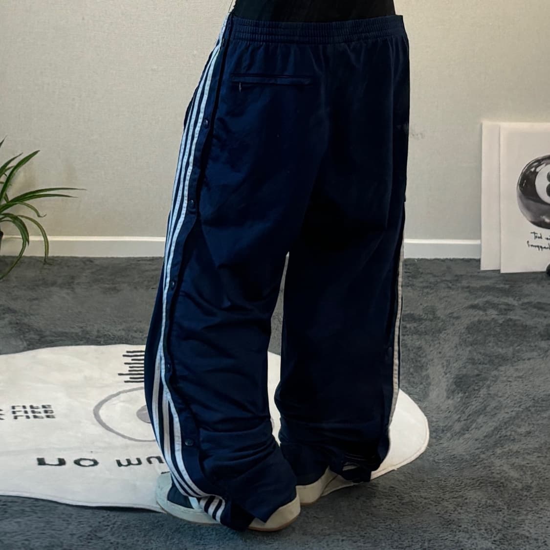 90s 올드스쿨 네이비 스냅 트랙팬츠 상품이미지3