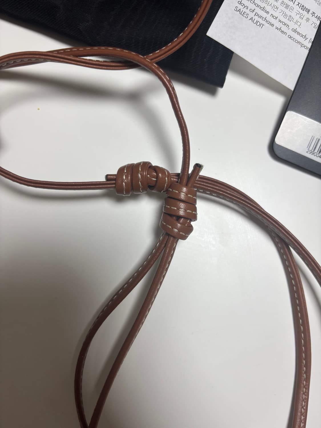 [당일출고,풀박스] 셀린느 트리옹프 트라이앵글 크로스백 스몰 상품이미지8