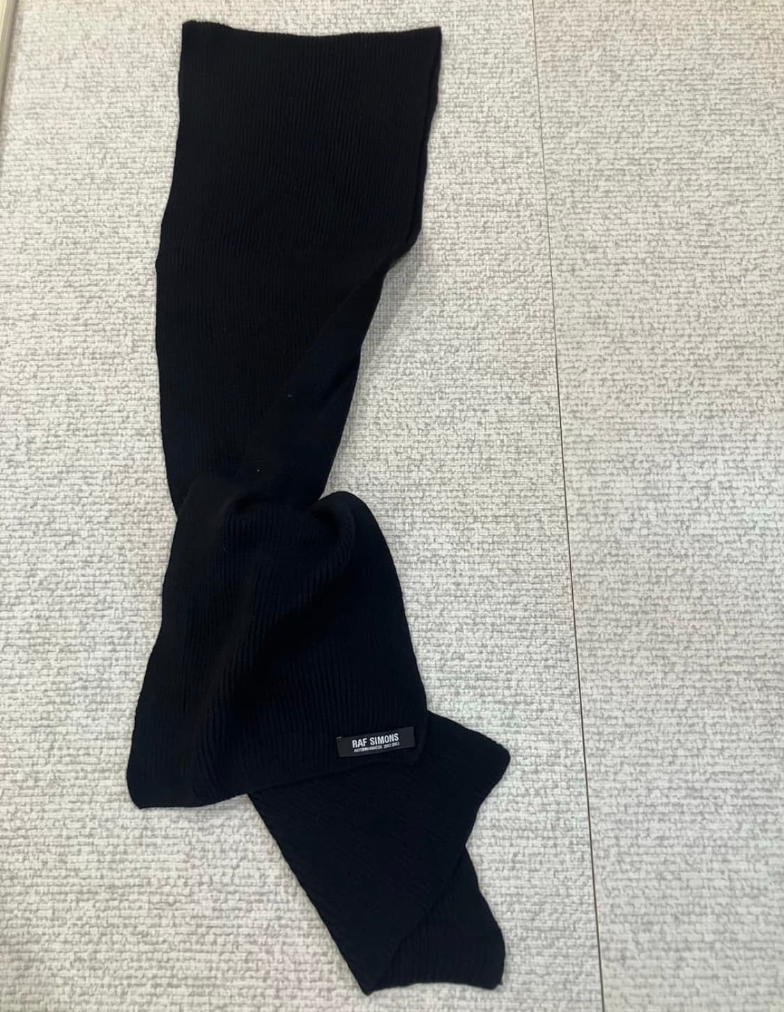 Raf simons 02fw 블랙 스툴 목도리 상품이미지1