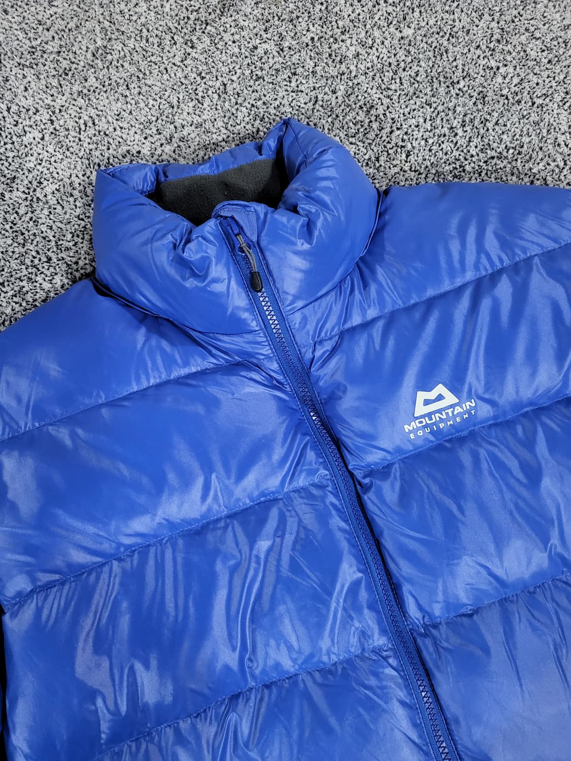 마운틴이큅먼트 구스다운 패딩 상품이미지3