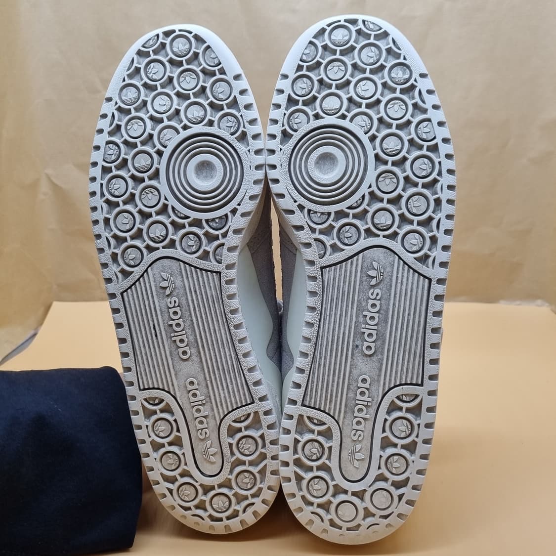 아디다스 포럼 로우 남성운동화280. 상품이미지3