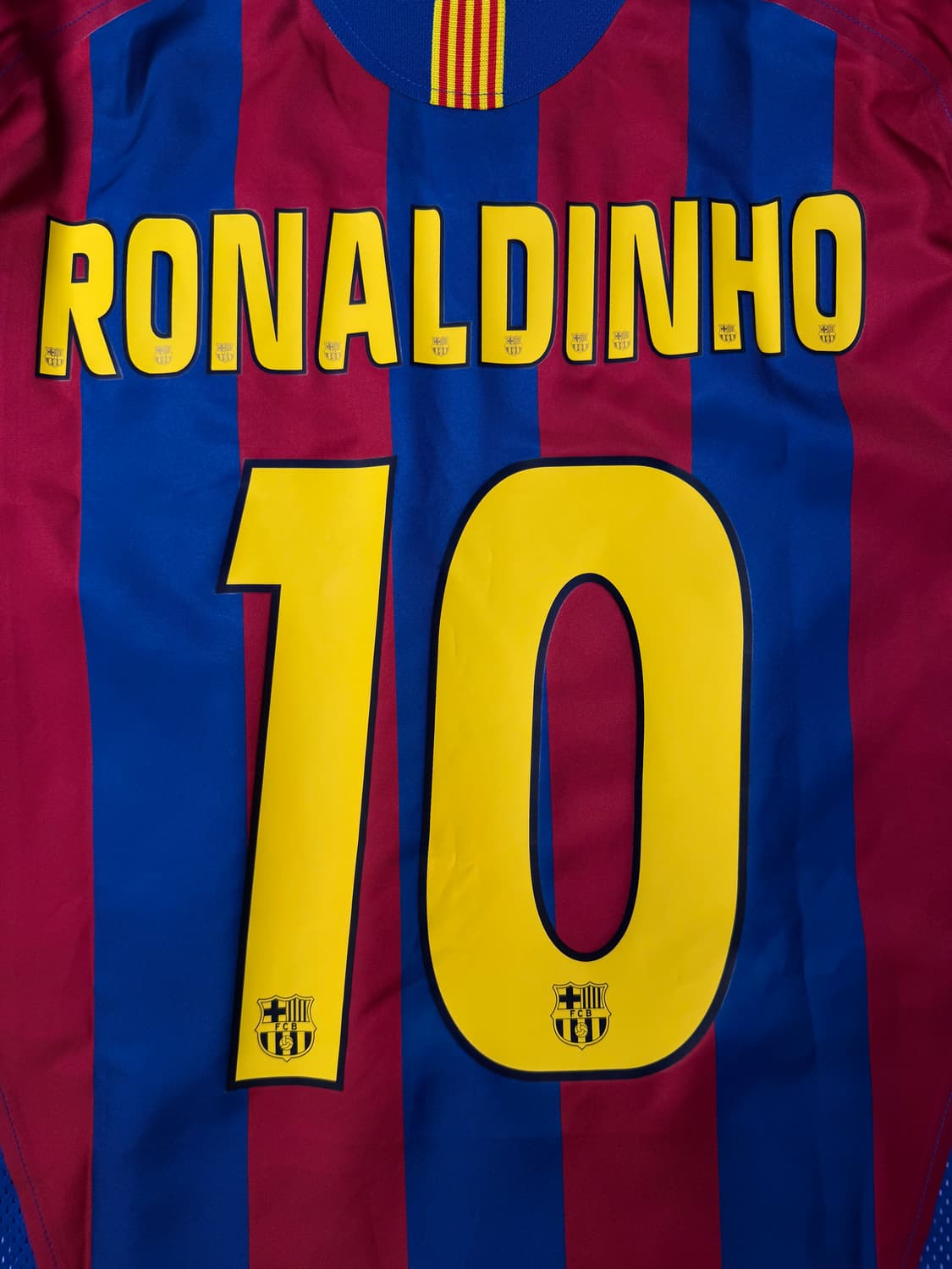 05-06 바르셀로나 홈 긴팔 새제품 Re-issue 상품이미지8