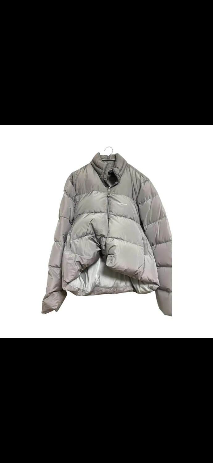발렌시아가 c shape puffer 패딩 og 52 상품이미지2