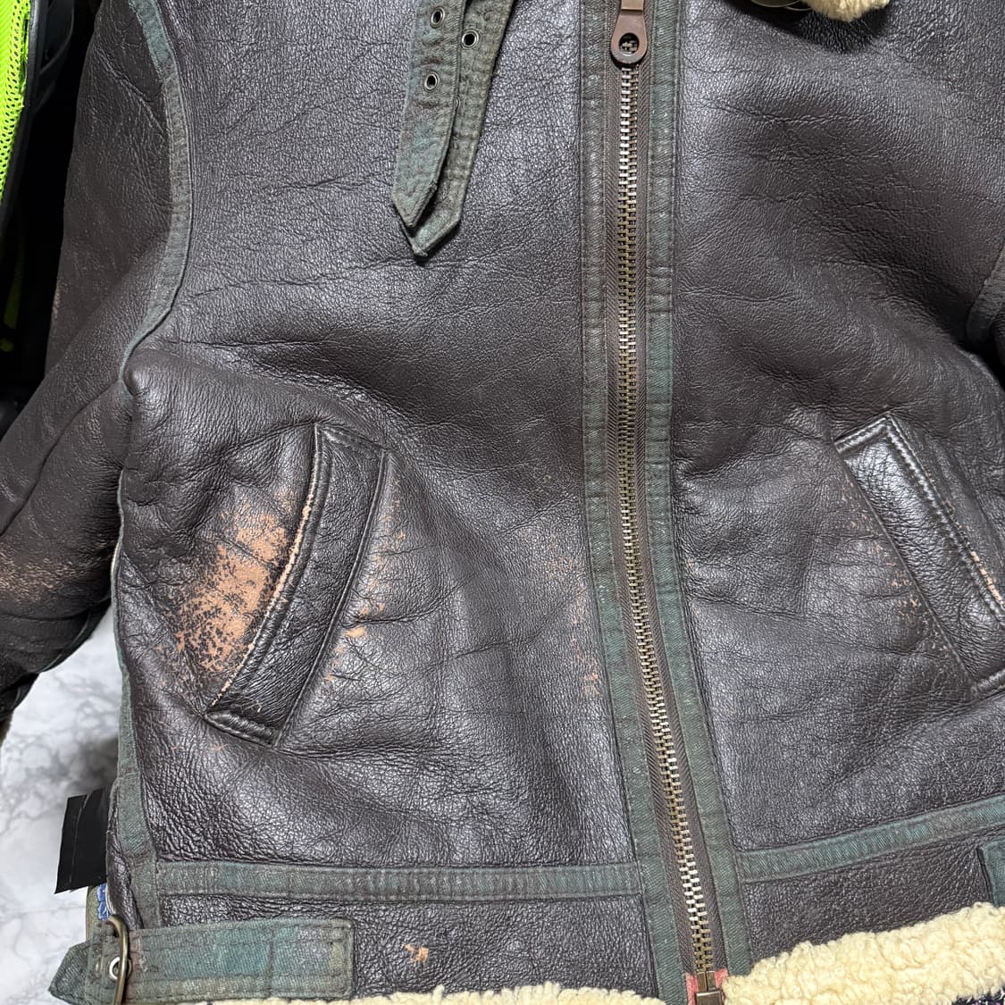 90-00s 100% 쉽스킨 양가죽 , 양털 B-3 무스탕 자켓 상품이미지5