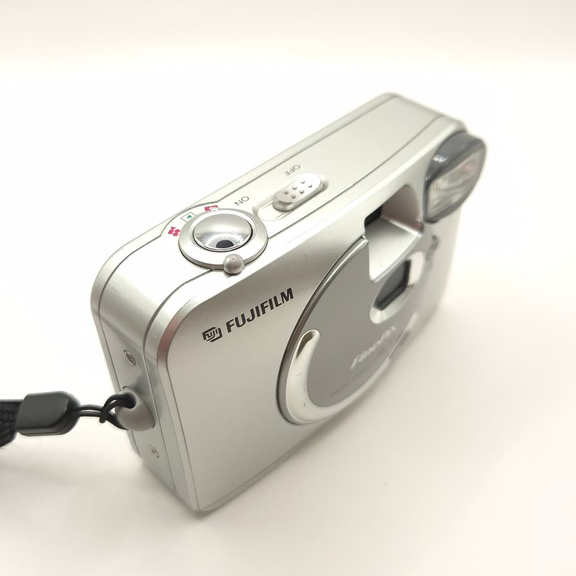 ✨ 파인픽스 A201 🍑 포켓감성 디카 🌈 선명·따뜻한 일상기록 💕 상품이미지3