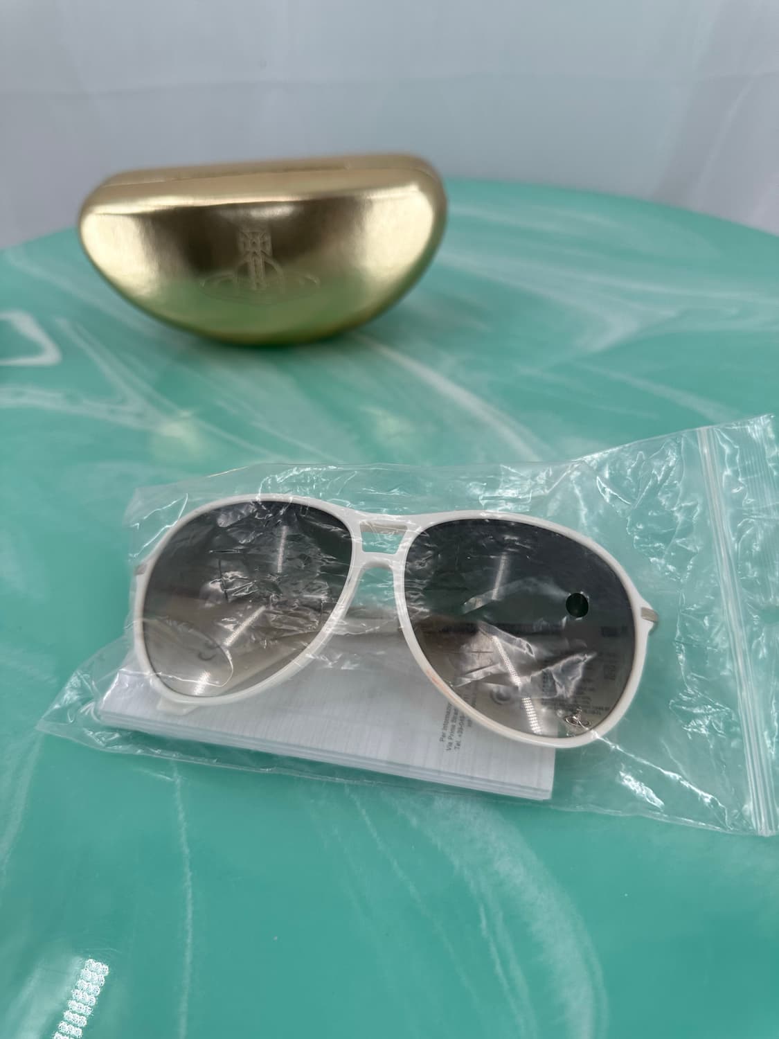 [새상품 무료배송] Made in Italy 비비안웨스트우드 선글라스 상품이미지3