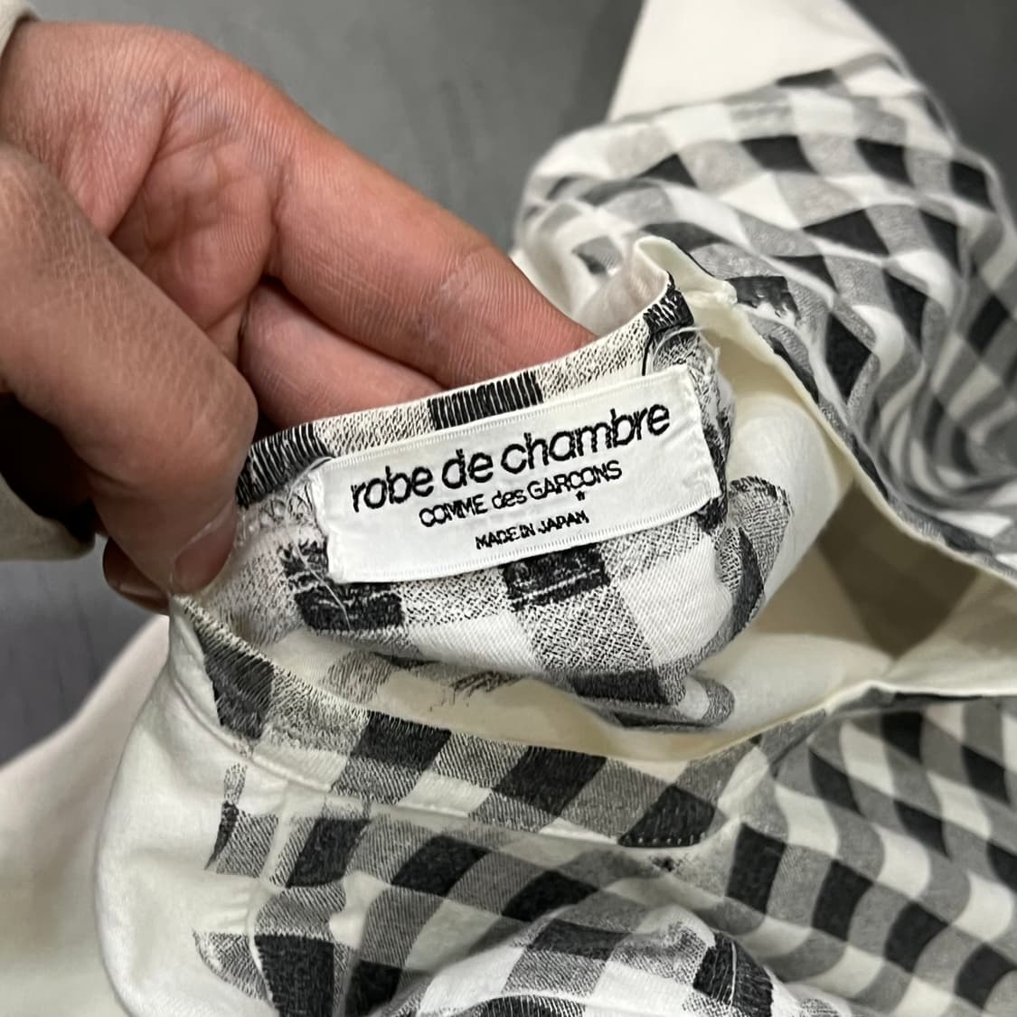  꼼데가르송 로브 드 샴브레 체크 반팔티 y16059 상품이미지6