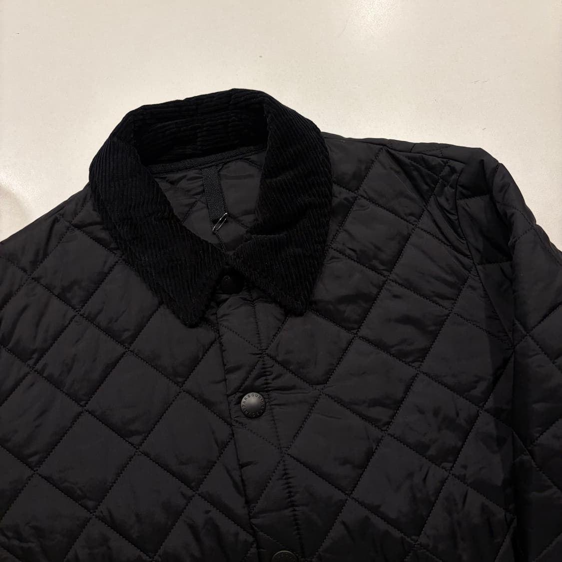 [M] 바버 헤리티지 리데스데일 블랙 퀼팅 자켓 코듀로이 카라 D87 상품이미지3