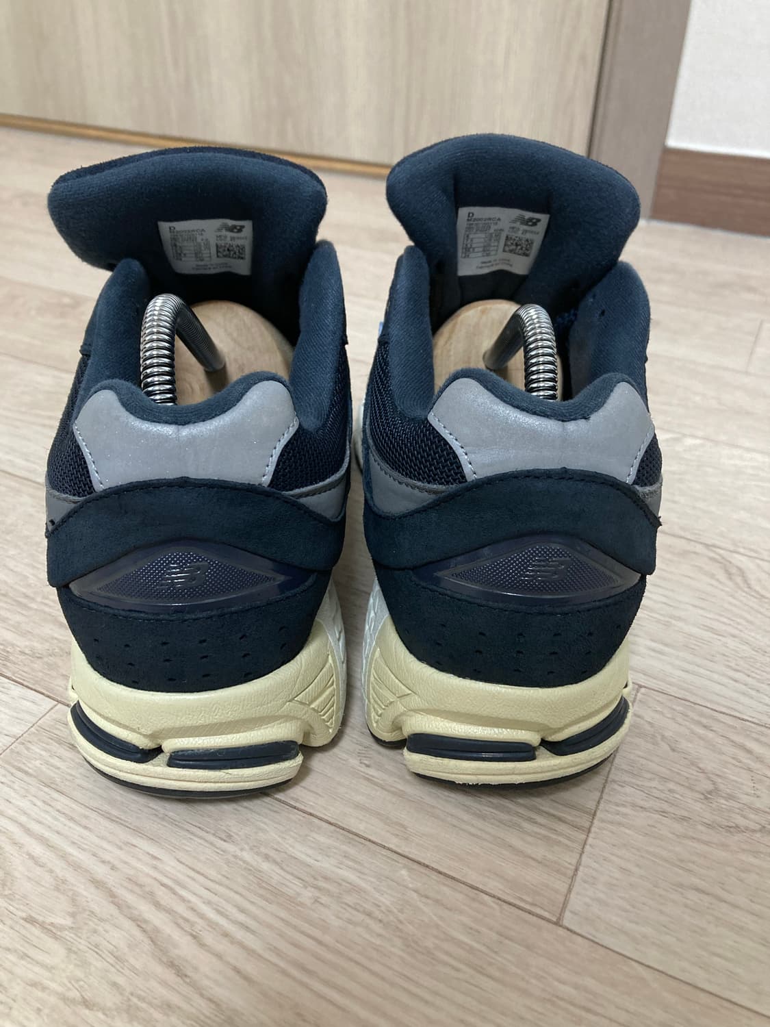 뉴발란스 2002RCA 240(235) 판매 상품이미지3