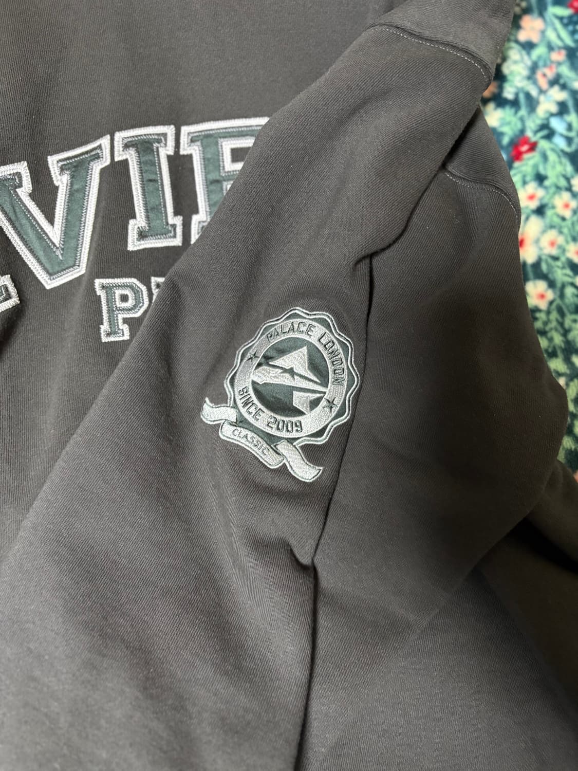 팔라스 x 아비렉스 후드 긴팔 블랙 상품이미지3