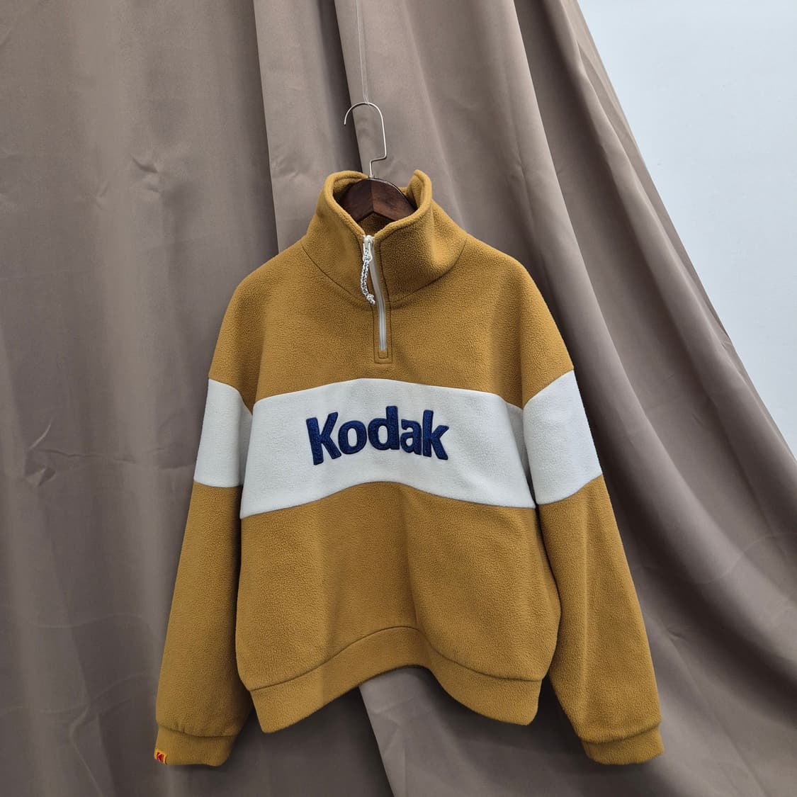 코닥 어패럴 에센셜 폴리스 반집업 맨투맨 S 상품이미지1