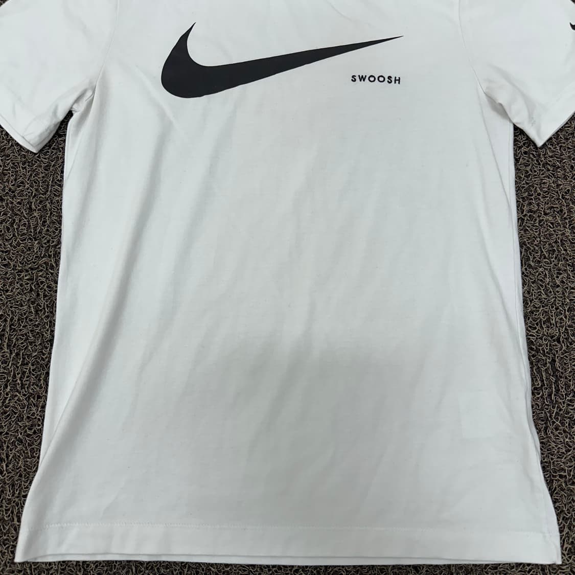 NIKE 나이키 여성 반팔티셔츠 화이트 M 상품이미지4