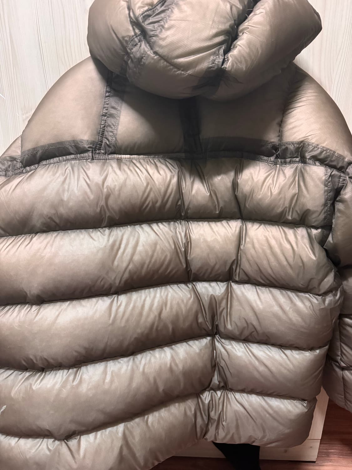 언어펙티드 LS 후드 패딩 L 팝니다 상품이미지2