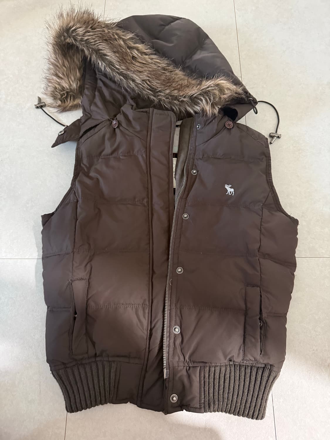 아베크롬비 퍼 패딩 조끼 브라운 모자 퍼 홀리스터 빈티지 브라운 상품이미지1