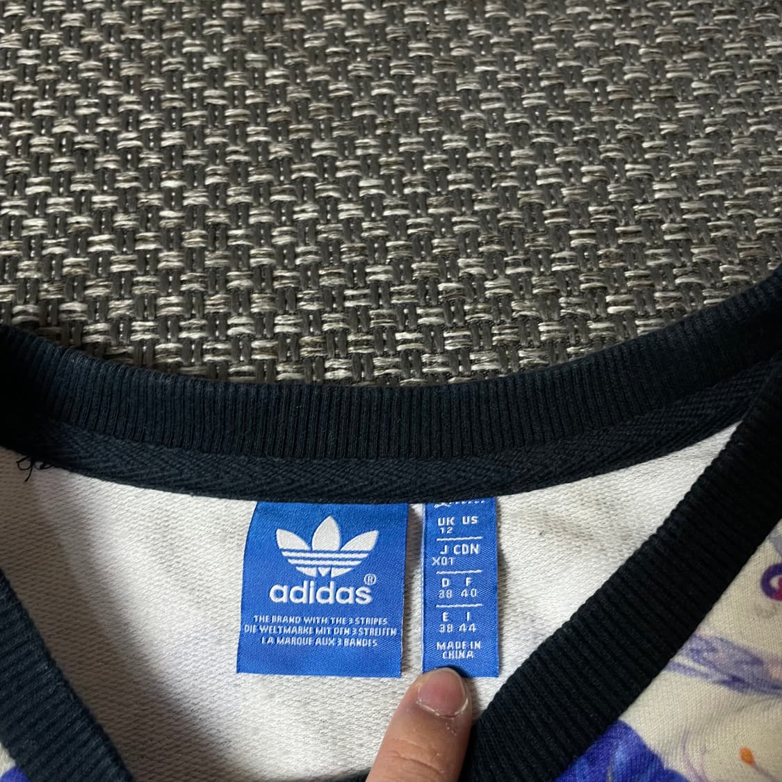 아디다스 핑크 블루 트레포일 프린팅 맨투맨 상품이미지5