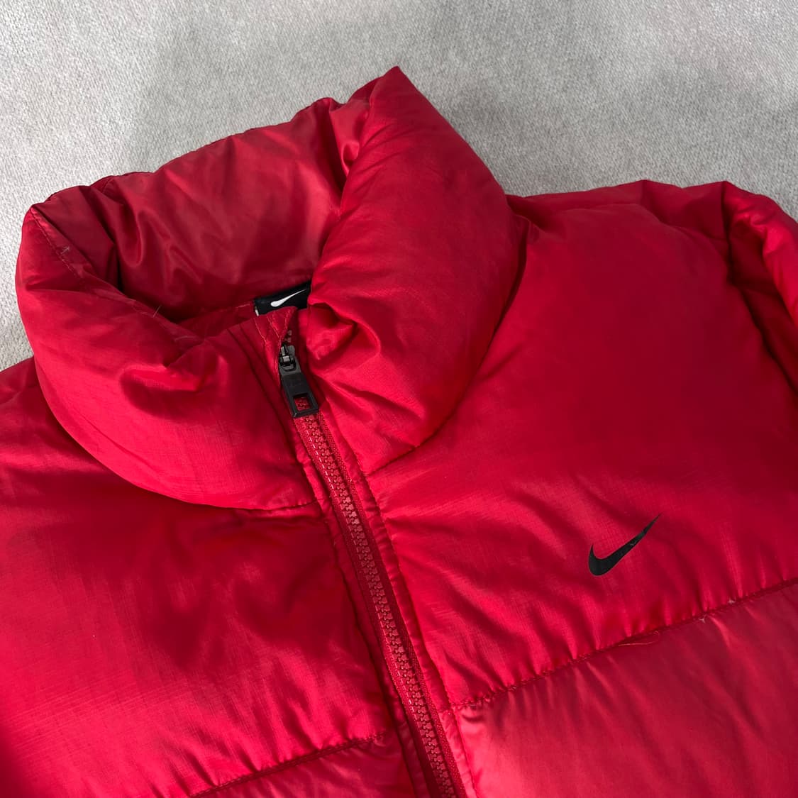 100 나이키 구스다운 레드 패딩 상품이미지2