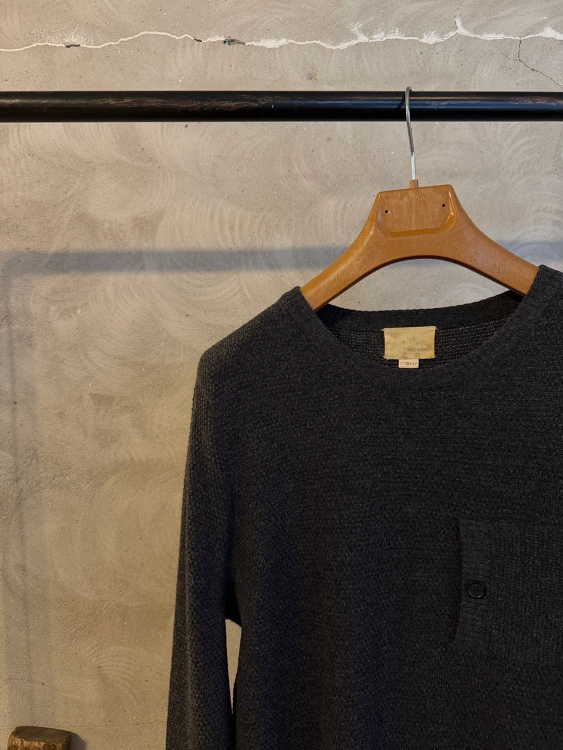 밴드오브아웃사이더즈 포켓 니트 100 상품이미지2