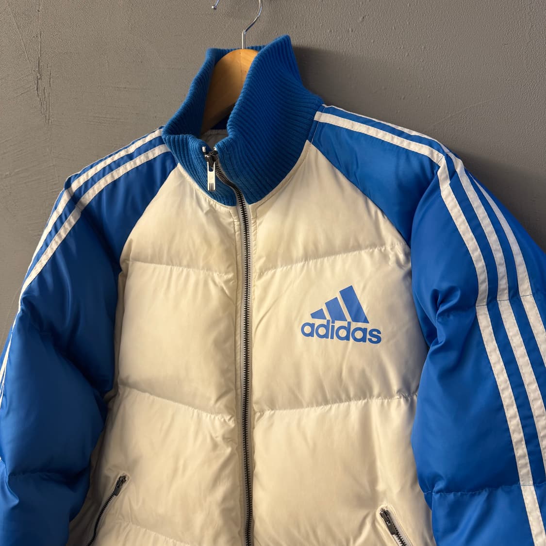 아디다스 빅로고 푸퍼 숏패딩 (L) 상품이미지3