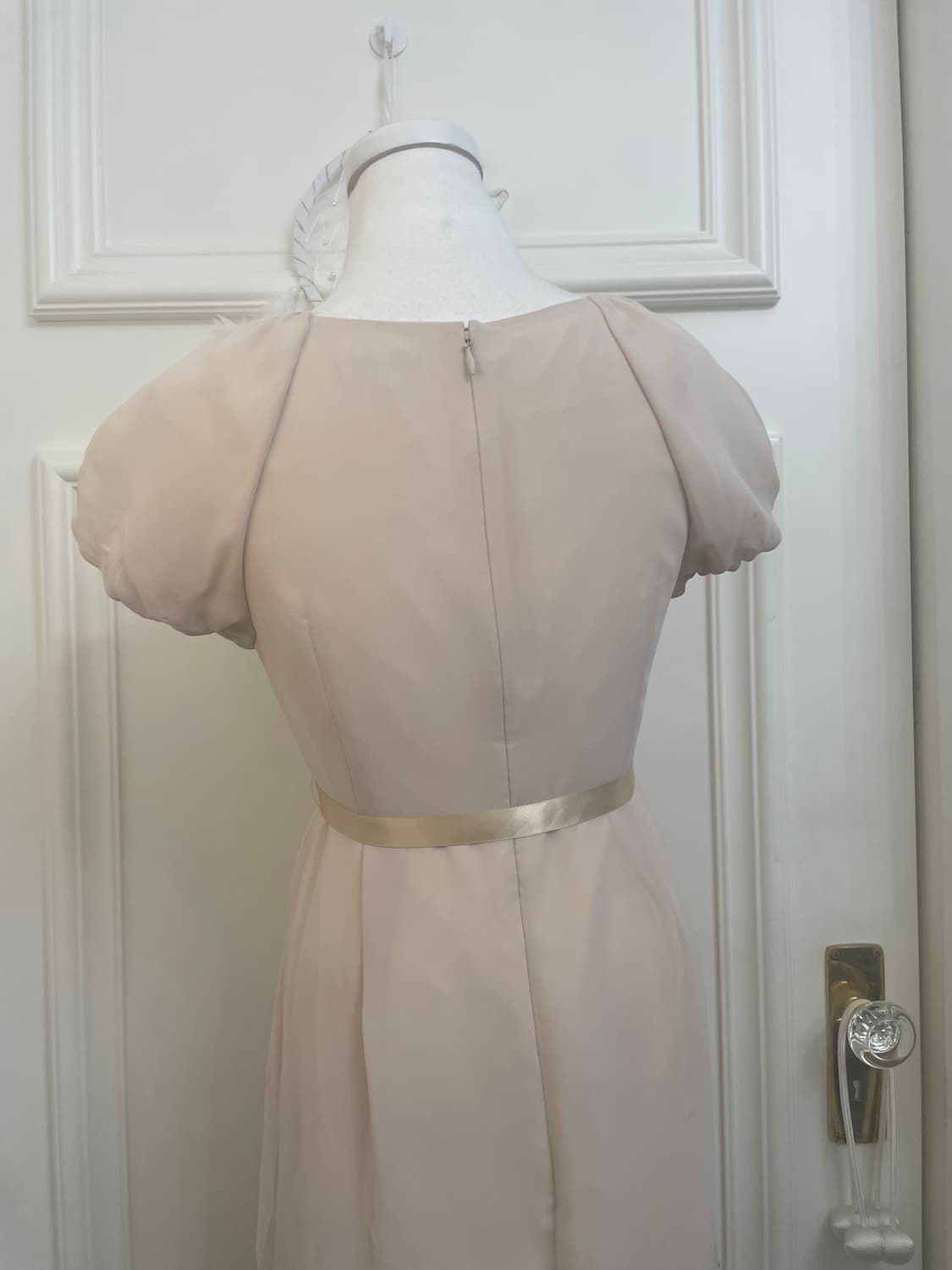 creambeige shirring embroidery point sat 상품이미지4