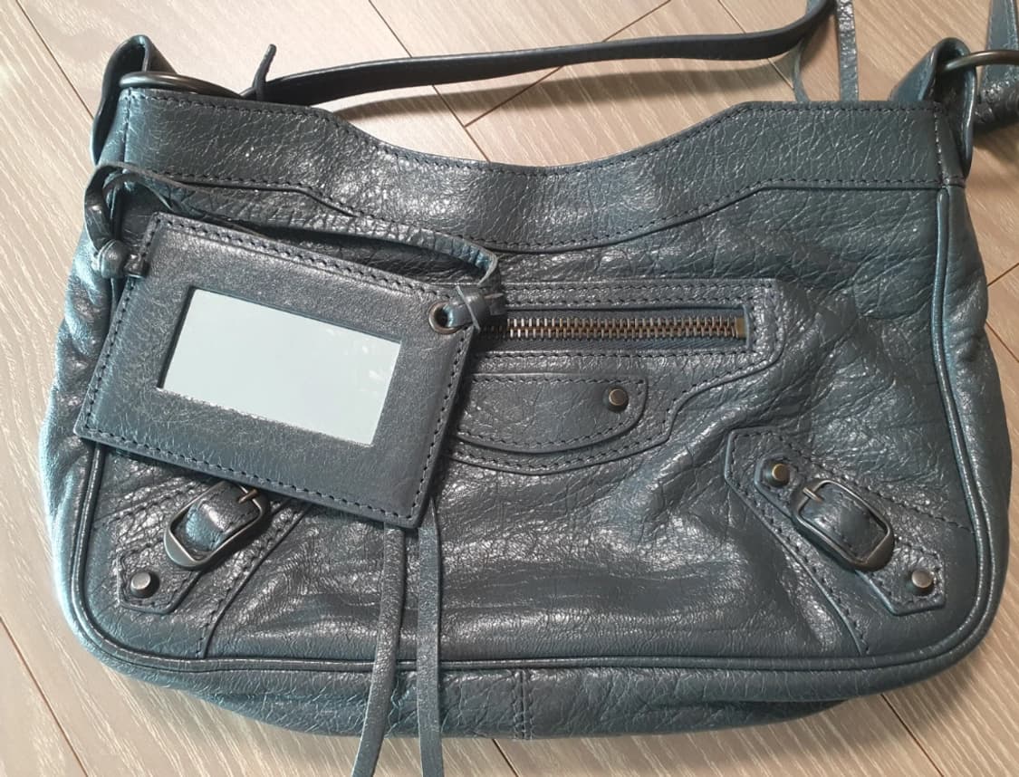 BALENCIAGA 발렌시아가 힙 크로스백 블랙 상품이미지5