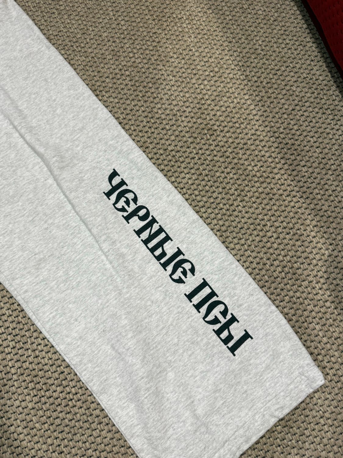 이지 x 고샤 루브친스키 블랙 독스 조거 헤더 그레이 2사이즈 상품이미지2