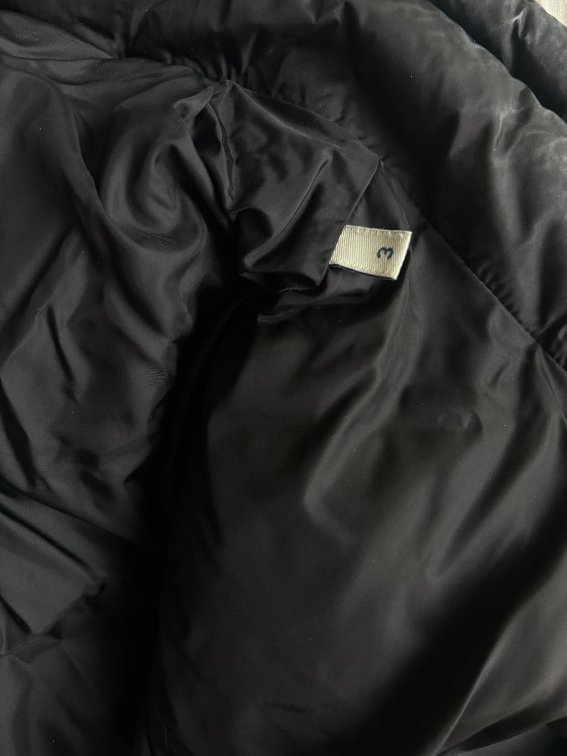 몽클레어 패딩 마르크 3사이즈 블랙 상품이미지4