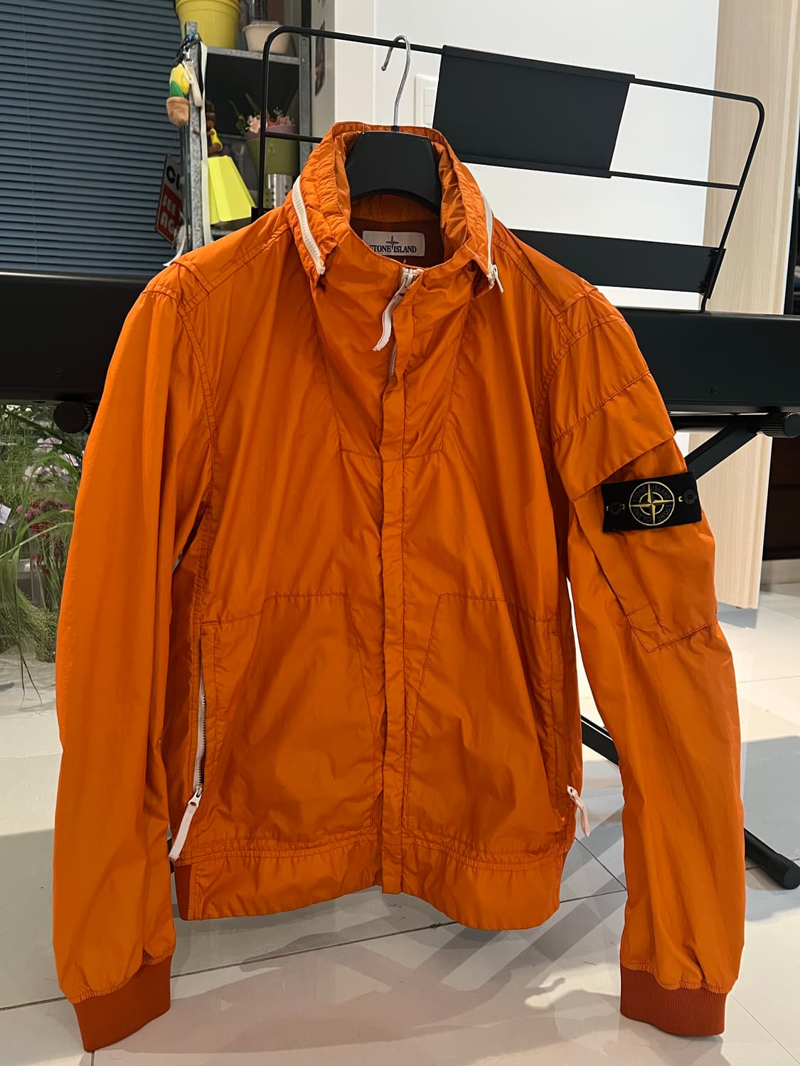 스톤아일랜드 멤브라나 3L TC 바람막이 L사이즈 상품이미지1