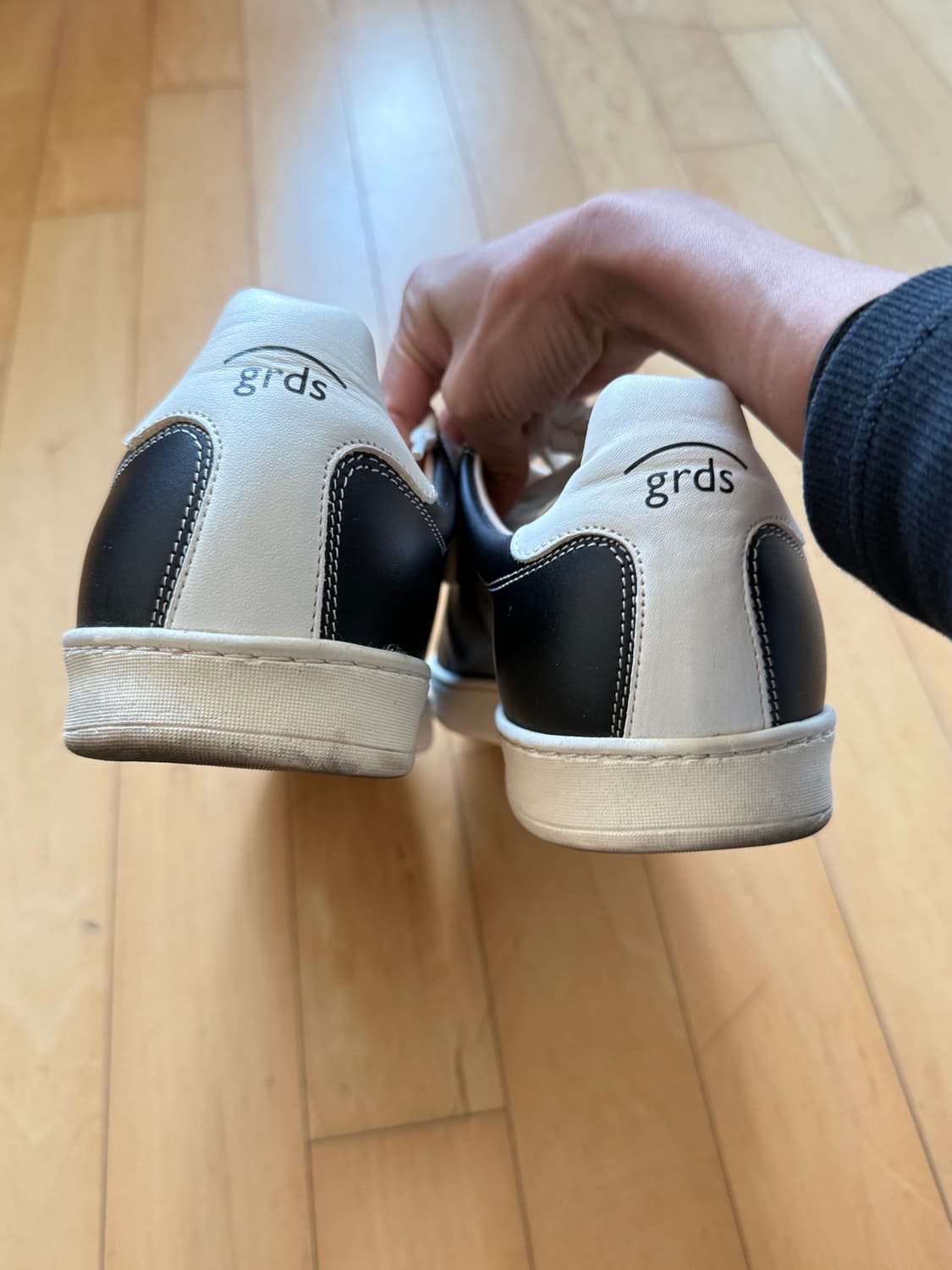 GRDS Blucher 12 leather 블랙&화이트 상품이미지4