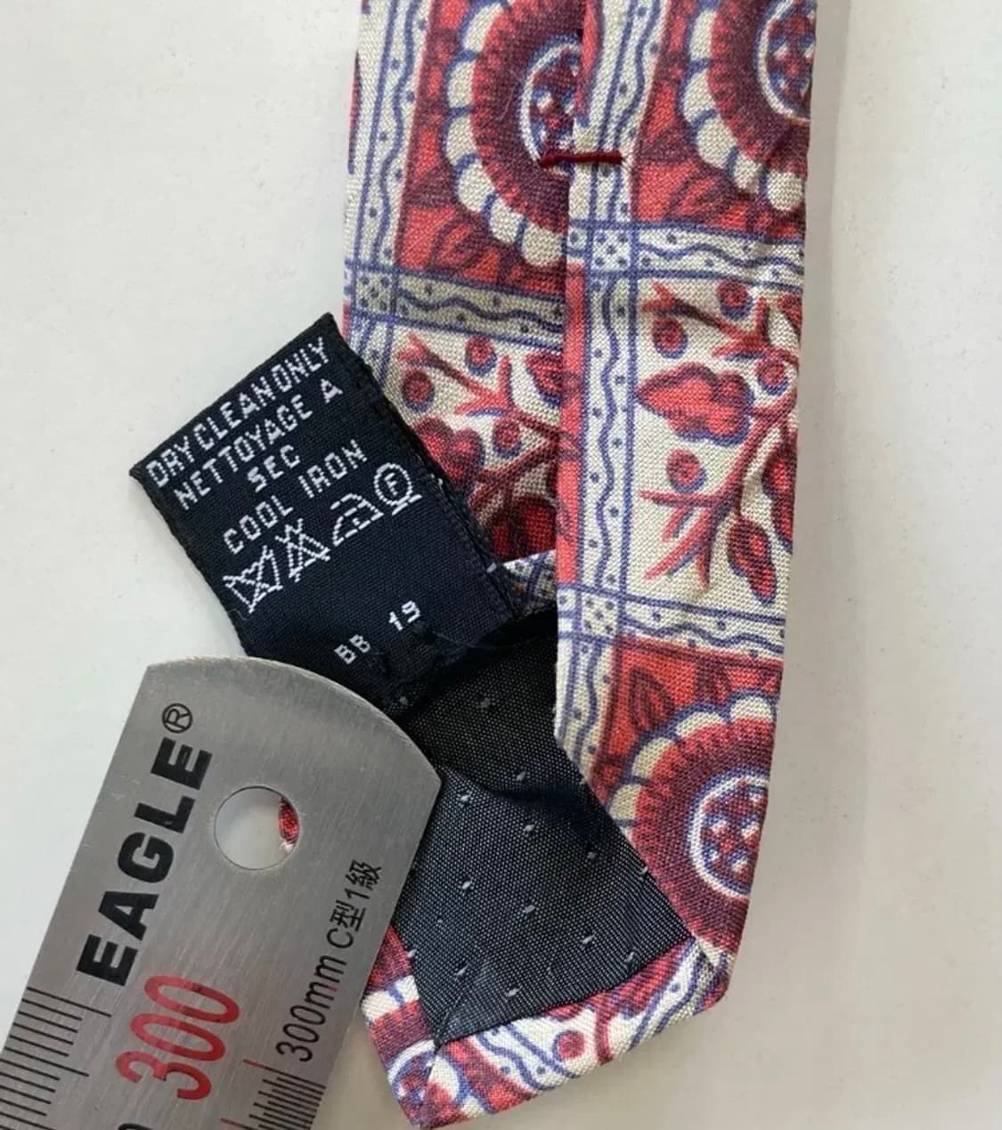 입생로랑 넥타이 상품이미지6