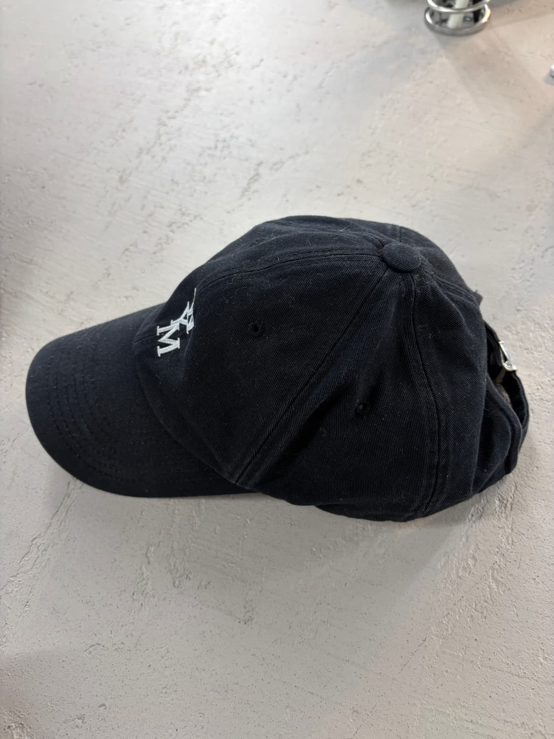 우영미 블랙 볼캡 상품이미지3